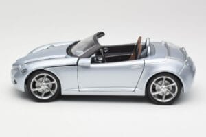 Mercedes Vision SLA Argent Gate 1:18 B66962114 Métal — image 4 sur 8