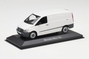 Mercedes Vito Arctic Blanc Minichamps 1:43 B66960524 Métal — image 2 sur 4