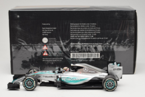 Mercedes W06 #44 L. Hamilton F1 World Champion 2015 Dealer Edition Minichamps 1:18 B66960539 Métal — image 6 sur 7