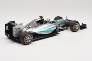 Mercedes W06 #6 N. Rosberg Mercedes AMG Petronas Japanese Grand Prix 2015 Minichamps 1:18 110150206 Métal — image 2 sur 7