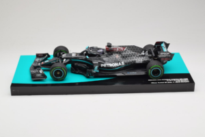 Mercedes W11 #44 L. Hamilton Mercedes AMG Petronas Turkish Grand Prix Winner World Champion 2020 Minichamps 1:18 113201444 Ré