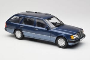Mercedes 300D W124 T-Modell Nautical Bleu Norev 1:18 183962 Métal — image 6 sur 8
