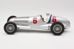 Mercedes W125 #6 Daimler-Benz AG R. Caracciola 2nd Place Eifel Race Nurburgring 1937 Minichamps 1:18 155373106 Métal — image 3 sur 6