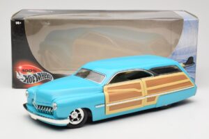 Mercury Merc Woodie Bleu Hot Wheels 1:18 27806 Métal — image 8 sur 8