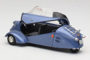 Messerschmitt KR201 Roadster Bleu Revell 1:18 08966 Métal — image 5 sur 8
