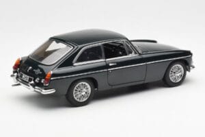 MGB GT Mk2 Coupe Racing Vert AUTOart 1:18 76602 Métal — image 3 sur 8