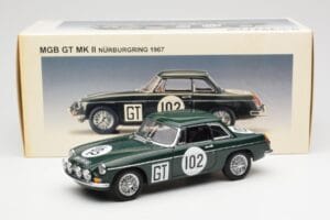 MGB GT Mk2 Nurburgring Vert AUTOart 1:18 86781 Métal — image 8 sur 8