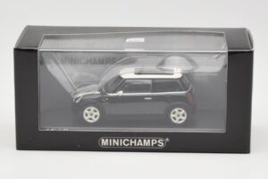MINI Cooper R50 Noir Minichamps 1:43 431138101 Métal — image 5 sur 5