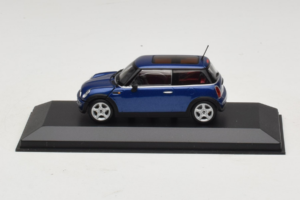 Mini Cooper Bleu Minichamps 1:43 MINI009 Métal