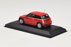 Mini Cooper One R50 Aero Rouge Minichamps 1:43 431138272 Métal — image 2 sur 4