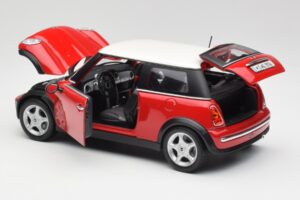 Mini Cooper R50 Rouge Maisto 1:18 31619 Métal — image 7 sur 8