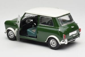 Mini Cooper S British Racing Vert & Old English Blanc Solido 1:18 8021 Métal — image 5 sur 8