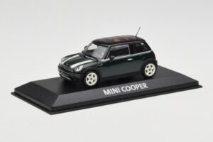 Mini Cooper S R53 Vert Avec Bandes Minichamps 1:43 MINI006 Métal — image 4 sur 4