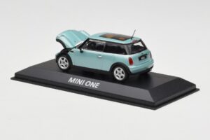 Mini One R50 Vert Clair Avec Toit Vert Clair Minichamps 1:43 MINI003 Métal — image 3 sur 4