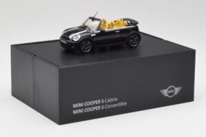 Mini Cooper S R57 Cabriolet Noir Minichamps 1:43 80422148818 Métal — image 4 sur 4