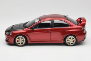 Mitsubishi Lancer Evolution X Rouge OEM 1:18 MLE02 Métal — image 4 sur 8