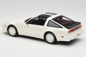 Nissan 300ZX Turbo Z31 Shiro Edition White Pearl Otto 1:18 OT1181 Résine — image 5 sur 6