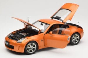Nissan 350Z Z33 Sunset Orange AUTOart 1:18 77312 Métal — image 2 sur 8