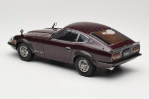 Nissan Fairlady 240Z-G S30 Bordeaux Kyosho 1:18 08212M Métal — image 7 sur 8