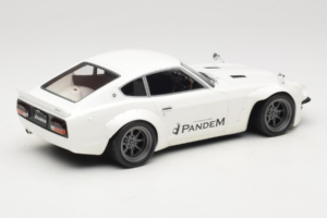 Nissan Fairlady Z Z34 Pandem Otto 1:18 OT1167 Résine — image 2 sur 6