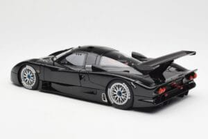 Nissan R390 GT1 #0 24 Hours of Le Mans 1998 AUTOart 1:18 89878 Métal — image 7 sur 8