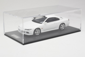 Nissan Silvia S15 Spec-S Blanc Cracked Plexi One Model 1:18 REMC034 Métal — image 6 sur 7