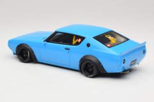 Nissan Skyline 2000 GT-R KPGC110 LB Works Bleu Otto 1:18 OT1210 Résine — image 4 sur 6