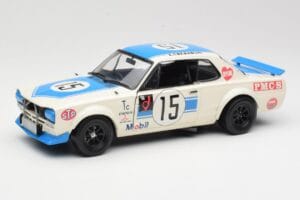 Nissan Skyline 2000GT-R KPGC10 #15 K. Takahashi Nissan Works JTCC 1972 Kyosho 1:18 08122B Métal