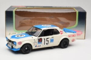 Nissan Skyline 2000GT-R KPGC10 #15 K. Takahashi Nissan Works JTCC 1972 Kyosho 1:18 08122B Métal — image 8 sur 8