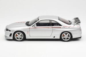 Nissan Skyline GT-R R33 R-Tune Argent AUTOart 1:18 77326 Métal — image 4 sur 8