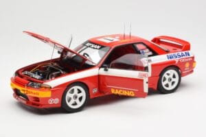 Nissan Skyline GT-R R32 #1 J. Richards / M. Skaife Bathurst 1000 Winner 1992 AUTOart 1:18 89279 Métal — image 2 sur 8