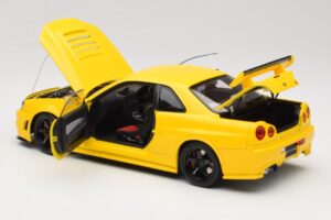 Nissan Skyline GT-R R34 Customized Version Jaune MotorHelix 1:18 M83412 Métal — image 5 sur 8