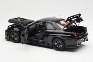 Nissan Skyline GT-R R34 NISMO Z-Tune Noir AUTOart 1:18 77355 Métal — image 5 sur 8