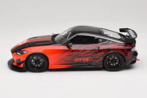 Nissan Z GT4 #23 SEMA Show 2022 Otto 1:18 OT1229 Résine — image 3 sur 6