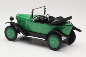Opel 4 PS Laubfrosch Vert MCG 1:18 MCG18050 Métal — image 5 sur 6