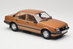 Opel Ascona C Berlina Beige Metallic MCG 1:18 MCG18459 Métal — image 4 sur 6