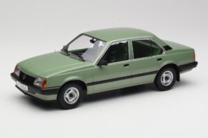 Opel Ascona C Metallic Light Green MCG 1:18 MCG18458 Métal