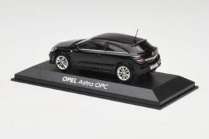 Opel Astra H OPC Noir Minichamps 1:43 90399890 Métal — image 3 sur 4