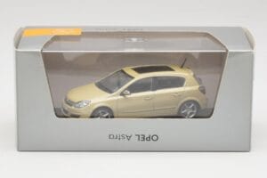 Opel Astra H Jaune Métallisé Minichamps 1:43 403043003 Métal — image 4 sur 4
