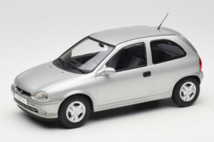 Opel Corsa B Grey Metallic MCG 1:18 MCG18515 Métal