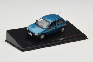 Opel Corsa B Swing Bleu IXO 1:43 CLC581N Métal — image 2 sur 4