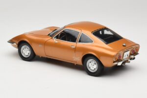 Opel GT Or Minichamps 1:18 180049025 Métal — image 7 sur 8