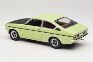 Opel Kadett C SR Vert Minichamps 1:18 180045625 Métal — image 7 sur 8