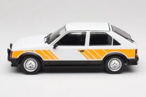 Opel Kadett D SR Blanc avec Décor Jaune MCG 1:18 MCG18534 Métal — image 3 sur 6