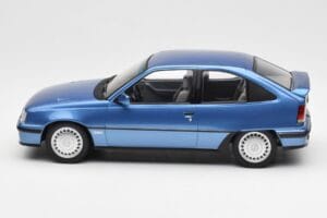 Opel Kadett E GSi Bleu Clair Metallic Norev 1:18 183615 Métal — image 3 sur 6
