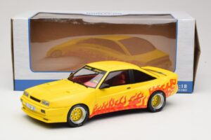 Opel Manta B Mattig Jaune avec Flamme MCG 1:18 MCG18115 Métal — image 6 sur 6