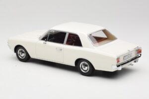 Opel Rekord C Blanc Minichamps 1:18 107047001 Métal — image 5 sur 6