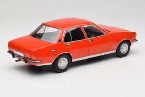 Opel Rekord D Rouge MCG 1:18 MCG18563 Métal — image 2 sur 6