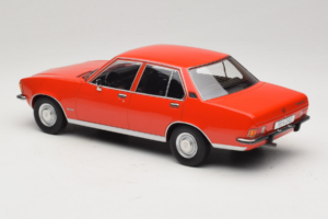 Opel Rekord D Rouge MCG 1:18 MCG18563 Métal — image 5 sur 6