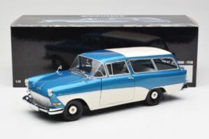 Opel Rekord P1 Caravan Bleu Métallisé Minichamps 1:18 180043210 Métal — image 8 sur 8
